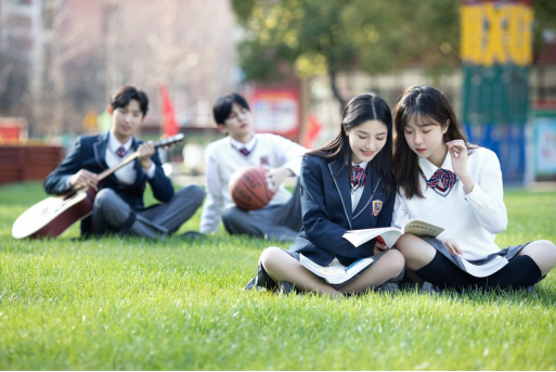 �߿���񲻿��£�3+2��3+3��3+4��5��һ؞�ơ�2+2+2�������W