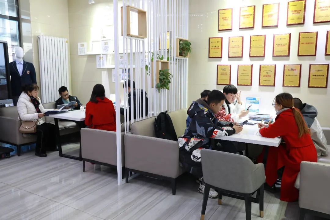 ��ǰ��ʲô��(l��i)