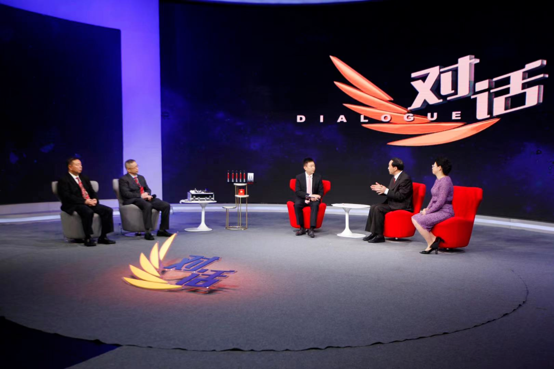 ��ҕ����Ԓ�����̺ͼ���ԺУ�W��һ���ܮ������ϴ�W�������������ՆT���I����