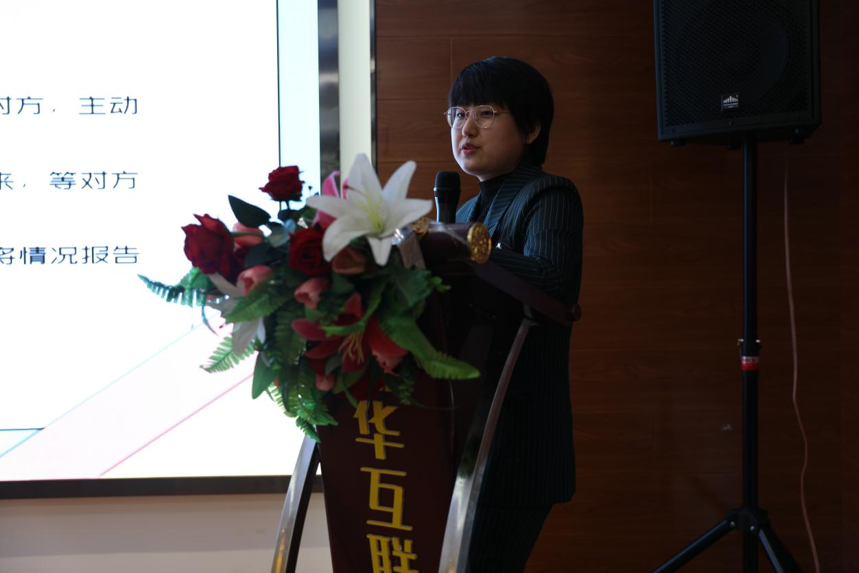 �������A�_չ���ƽ����v��������ƽ�����CУ�@