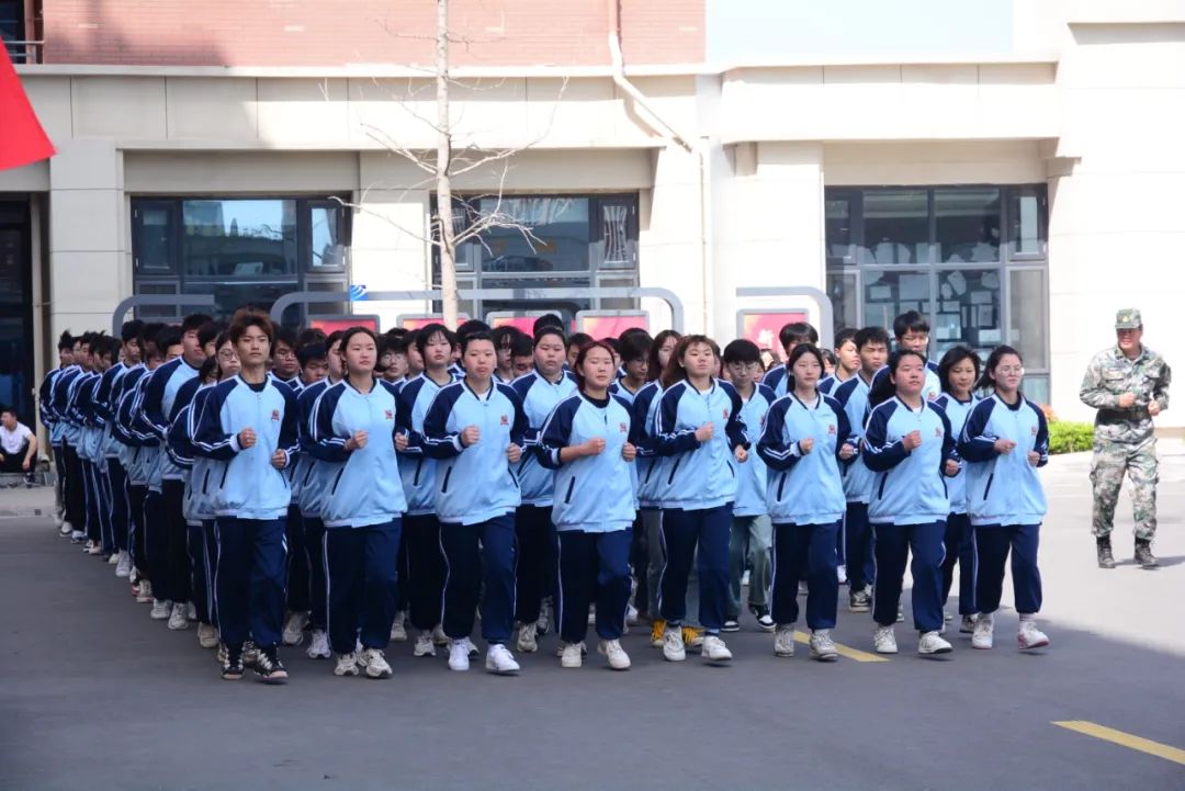 ����У���������A�����WУ����Ҏ���c�����T���I�����˗U